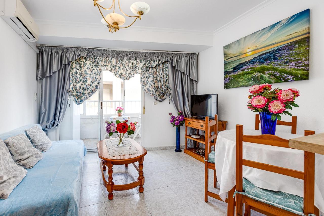 Apartment Concordia Torrevieja Luaran gambar