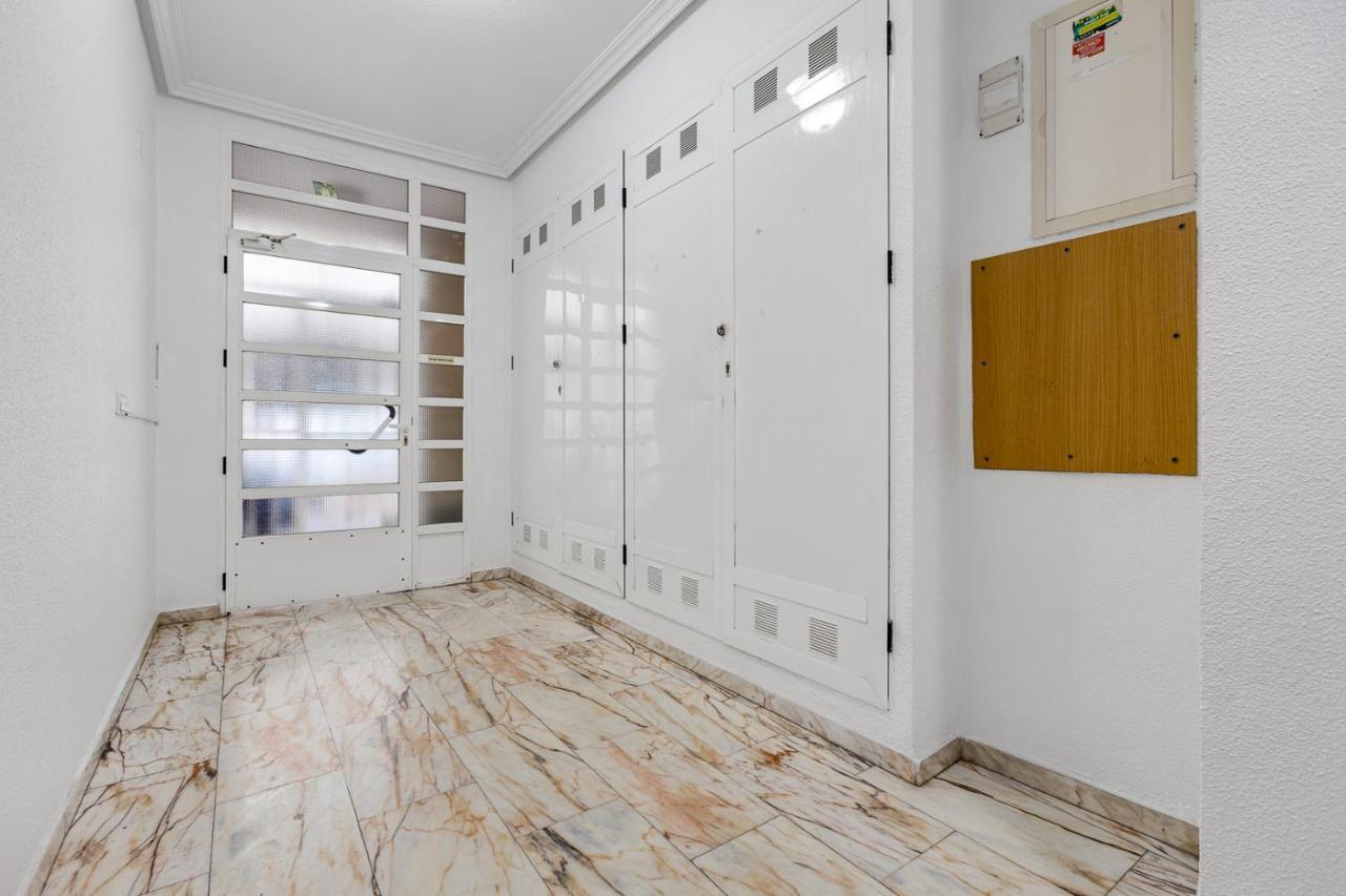 Apartment Concordia Torrevieja Luaran gambar